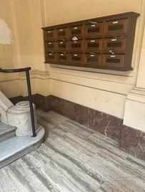 Volantinaggio a Roma