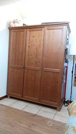 Armadio Ikea in legno misure 145x60x 185cm