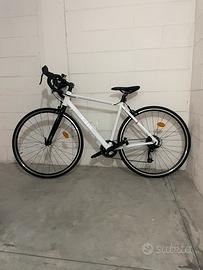 Bici da corsa nuova TRIBAN DECATHLON, da donna S