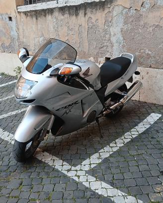 Honda cbr 1100 xx