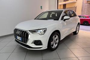 Audi Q3 2.0 35 TDI STronic Business Advanced 150/C