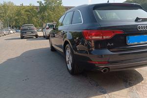 Audi A4 Avant Design 2.0 TDI 150 CV