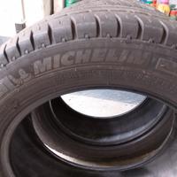 Pneumatici furgone/camper  215/60 R17