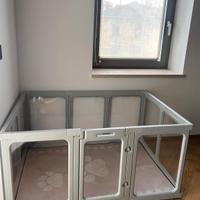 recinto per cani in acrilico 