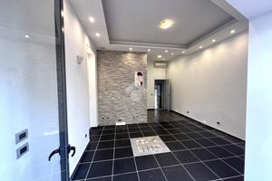 NEGOZIO A BORGHETTO SANTO SPIRITO