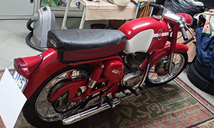 Moto gilera giubileo extra 175