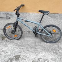 bmx leggi