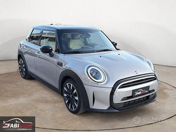 MINI Mini 5 porte 1.5 Cooper 136 Cv 5 porte Y...