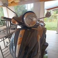 Piaggio beverly 250