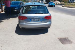 Audi A4 2000 143cv S-line