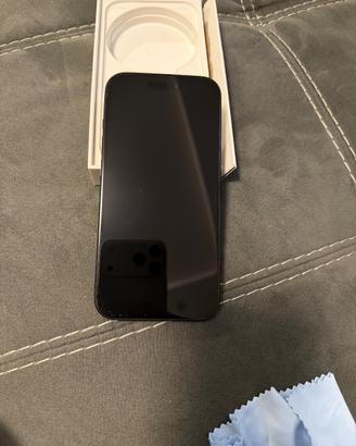 iPhone 15 come nuovo
