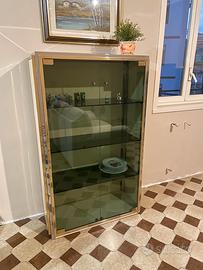 Tavolo da pranzo e vetrinetta