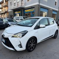 Toyota Yaris 1.5 Hybrid 5 porte Cool