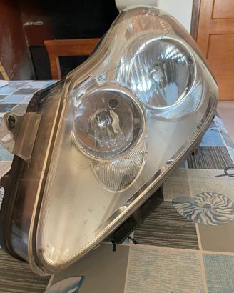 Faro anteriore sinistro Opel Corsa D 5P