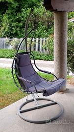poltrona sospesa da giardino