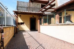 Colle del sole, trilocale al piano terra