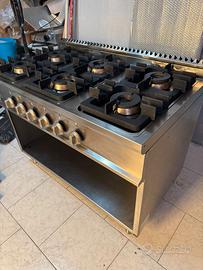 CUCINA 6 FUOCHI A GAS LINEA 70