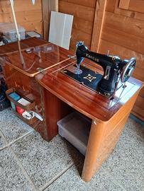 Macchina da cucire meccanica Kansas vintage