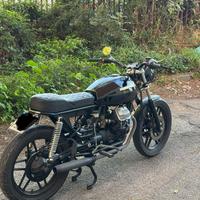 Moto Guzzi v50 cafe racer inscritta asi
