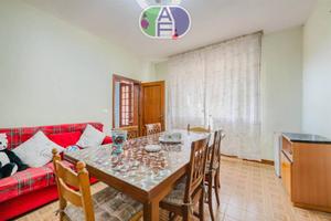 DOLO BIFAMILIARE AL PIANO PRIMO CON DUE CAMERE