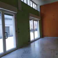 Ampio locale in zona centrale