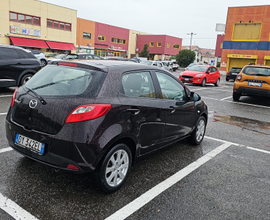 Mazda 2 20009 55kw 1.3 benzina in buon stato