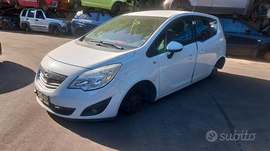 OPEL MERIVA 2011 SOLO PER RICAMBI
