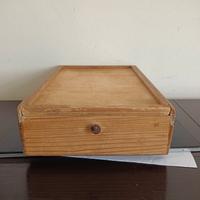 Cassettiera porta  Carte in legno 