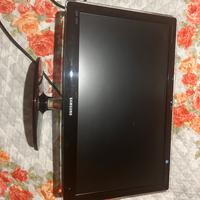 Televisore : Samsung P2470HD da 23 pollici