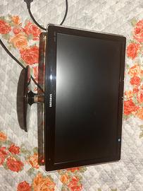 Televisore : Samsung P2470HD da 23 pollici