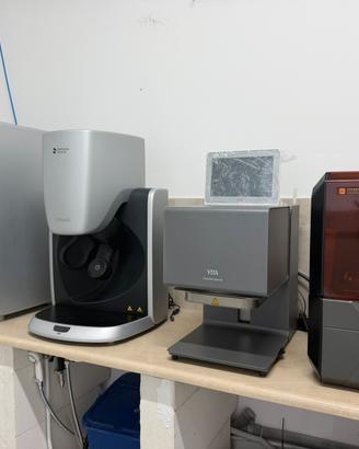 Cad-CAM Fresatore 5 assi SIRONA , SCANNER , ecc