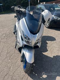 Suzuki Burgman 400 ABS