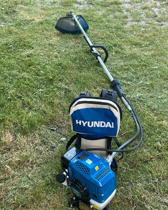 Decespugliatore a zainato hyundai