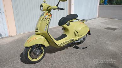PIAGGIO Vespa 946 125 Bunny