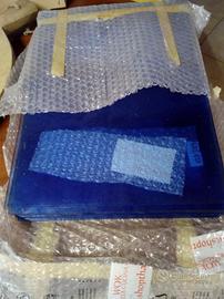 Vetro colorato formelle tirate a mano