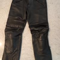 pantalone in pelle per moto