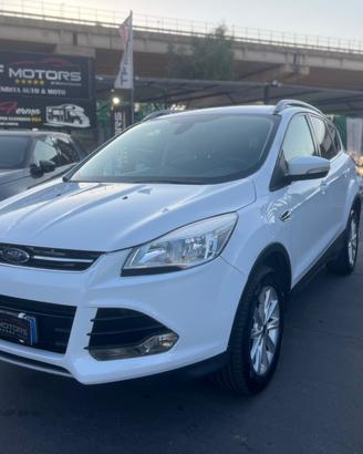 Ford Kuga 2.0 TDCI 4WD AUT. SOLO 120.000KM 12/2015