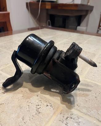 Supporto motore laterale Rav4