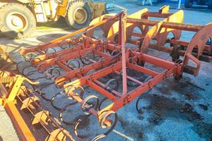 Vibrocoltivatore Kverneland Futura 27M