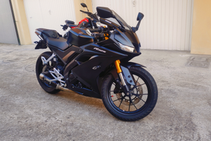 Yamaha yzf R 125