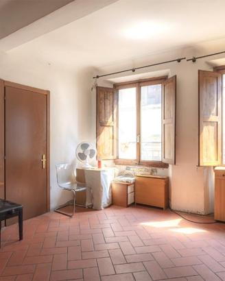 2 LOCALI A FIRENZE