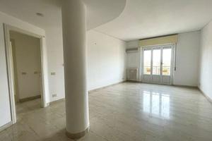 MM PAGANO - TRILOCALE LIBERO DAL 15 GIUGNO