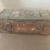 Baule militare vintage legno e ferro