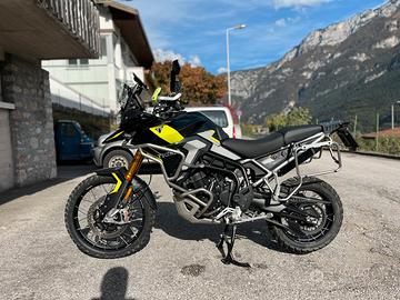 Triumph Tiger 900 rally pro