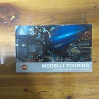 Libretto uso e manutenzione Harley Touring