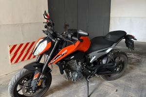 KTM DUKE 790 A2