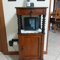 comodino/ mobiletto noce