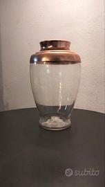 Vaso con coperchio