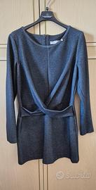 Rinascimento abito nero taglia M collo barchetta 