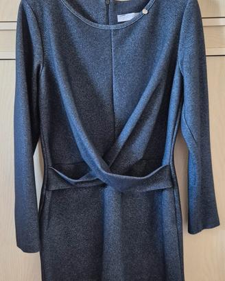 Rinascimento abito nero taglia M collo barchetta 